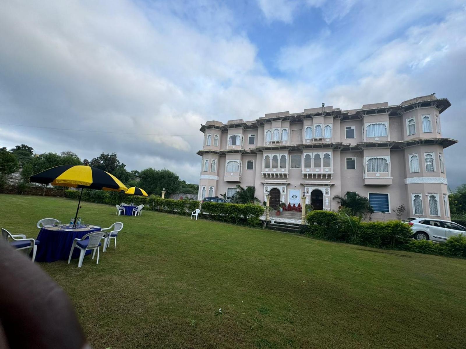 Jag Aravali Resort Udaipur By Naina Staycation - Best For Corporate Events - Family Parties - Mice المظهر الخارجي الصورة
