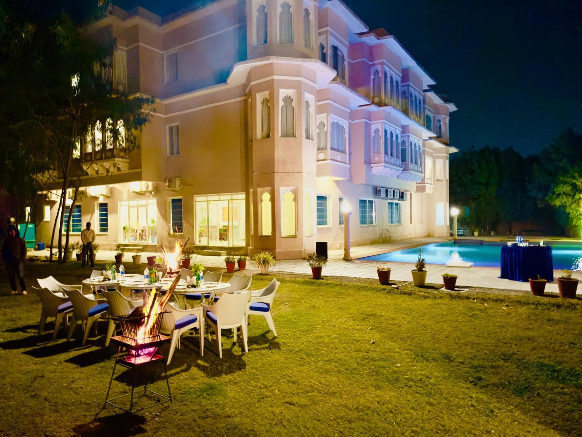 Jag Aravali Resort Udaipur By Naina Staycation - Best For Corporate Events - Family Parties - Mice المظهر الخارجي الصورة