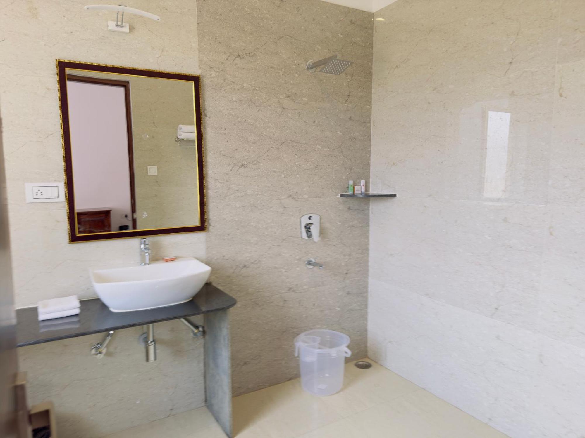 Jag Aravali Resort Udaipur By Naina Staycation - Best For Corporate Events - Family Parties - Mice المظهر الخارجي الصورة