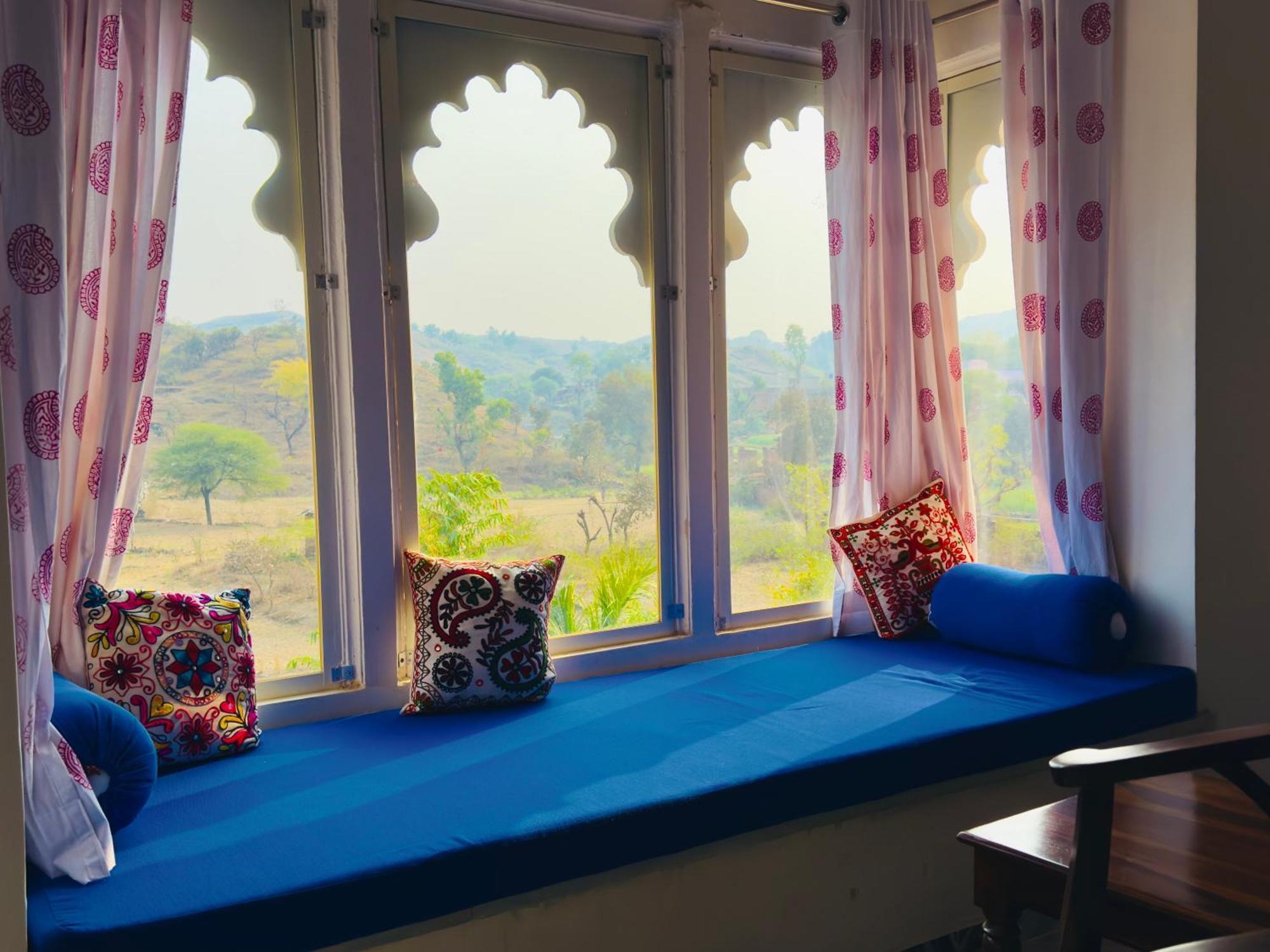 Jag Aravali Resort Udaipur By Naina Staycation - Best For Corporate Events - Family Parties - Mice المظهر الخارجي الصورة